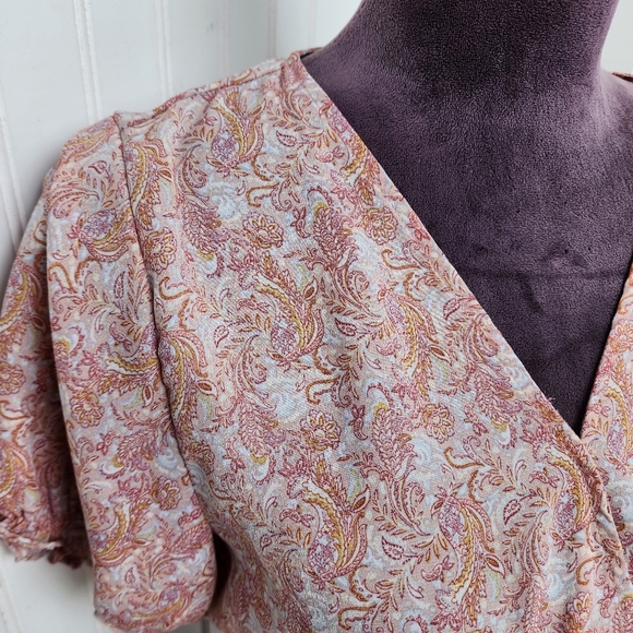 Paper Crane Puff Sleeve Smocked Top V Neck Pink Rose Summer Floral Rayon Sz L - Picture 3 of 11